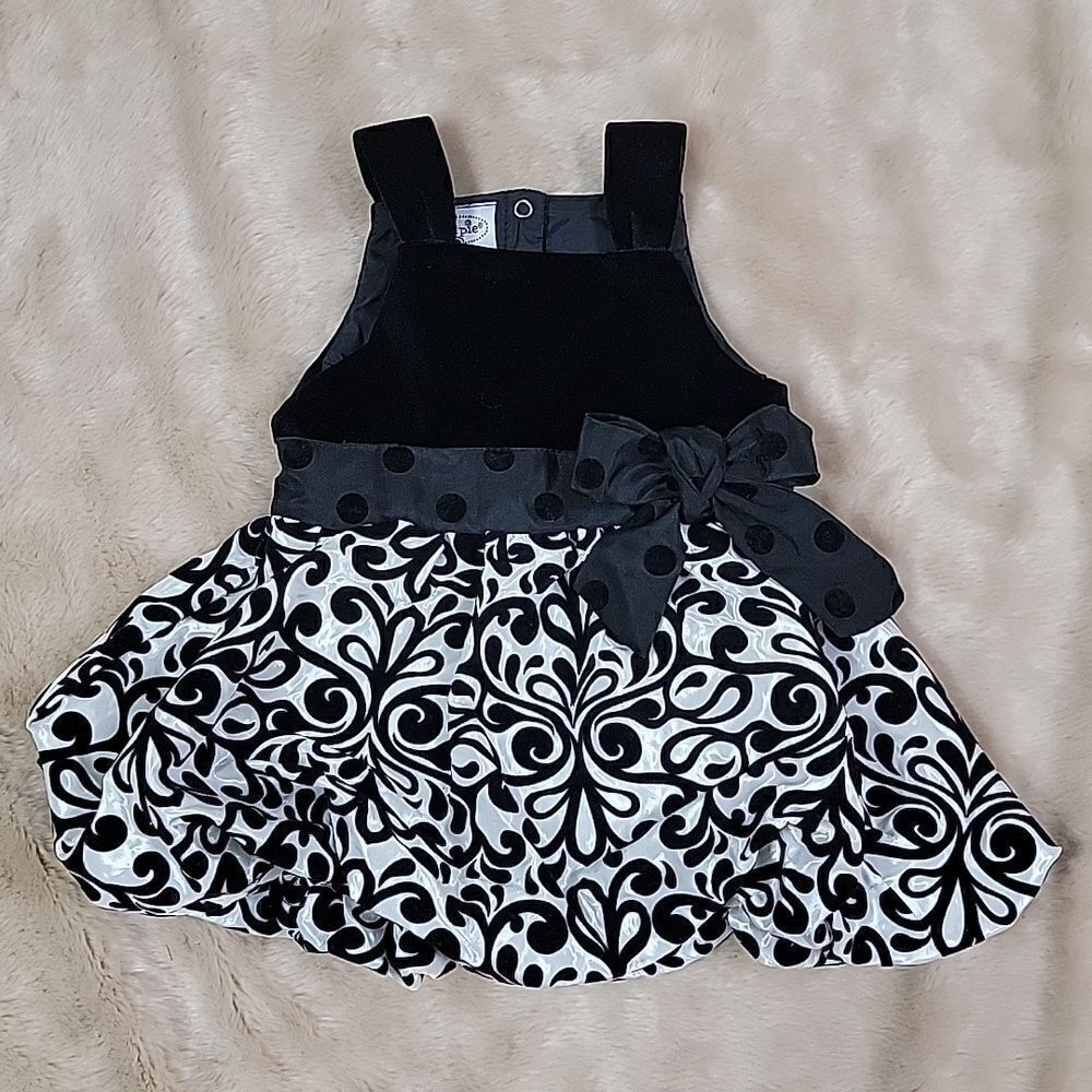 MUD PIE BABY BLACK AND WHITE DAMASK PARTY DRESS WITH BOWS, SIZE 9-12 MONTHS